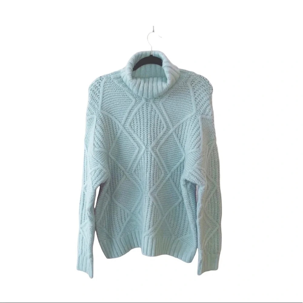 Caslon NWT Light Blue Chunky Cable Knit Turtleneck Sweater Medium Women’s - Picture 11 of 11